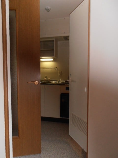 玄関 新和パレス西宮ガーデンズ前