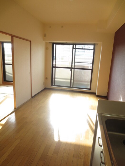 居室 リ－デルフェリア住之江