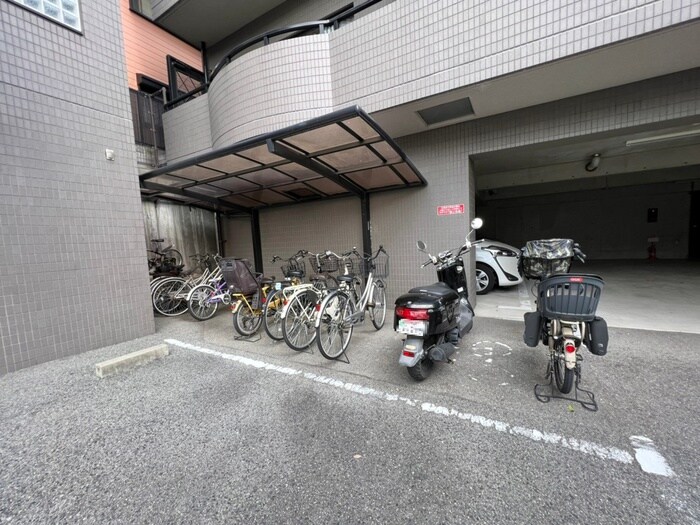 駐輪場 ビエント六甲Ⅲ　VIENTO ROKKOⅢ