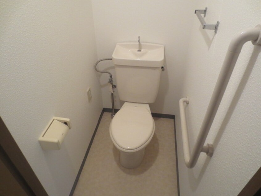 トイレ ルミエ－ル塚口