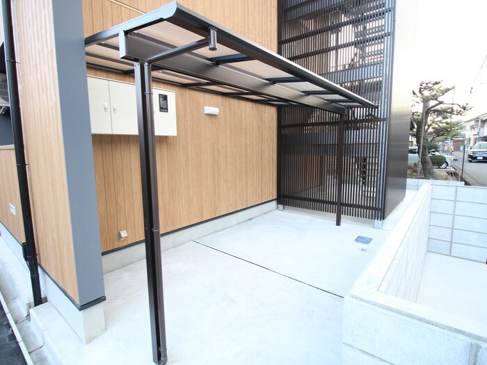 駐輪場 シーシェル