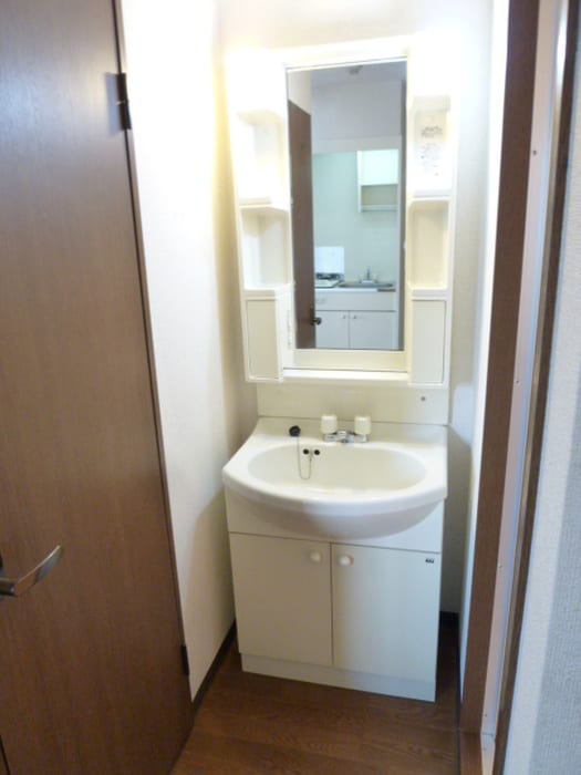 洗面 西尾ハウス