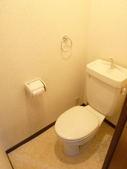 トイレ 西尾ハウス