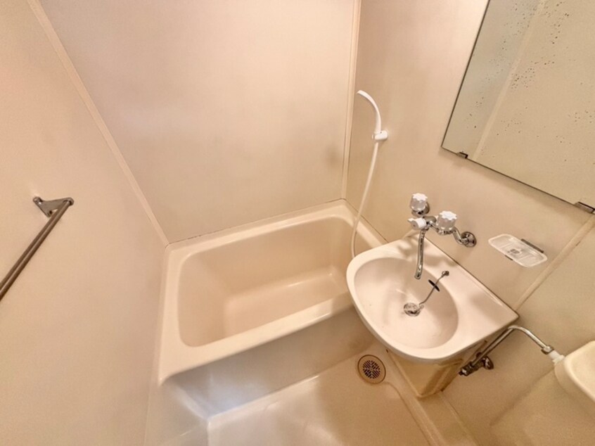 バス／シャワールーム等 アヴァンス弁天町