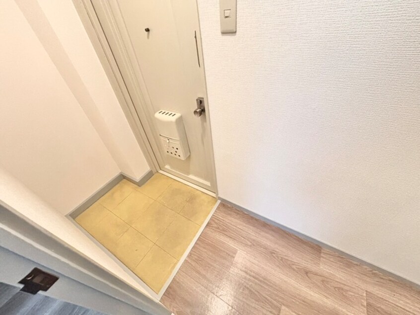 玄関 アヴァンス弁天町