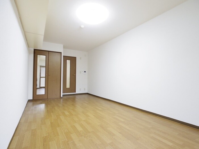 居室 メゾンウィ－ブ