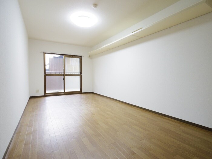 居室 メゾンウィ－ブ