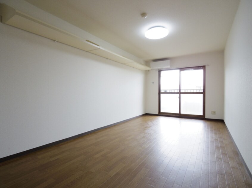 居室 メゾンウィ－ブ