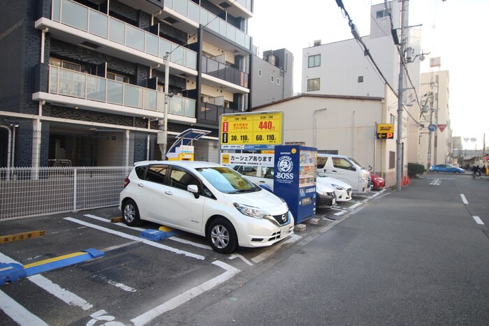 駐車場 ﾌﾟﾚｻﾝｽ新大阪ｽﾄﾘｰﾑ(904)