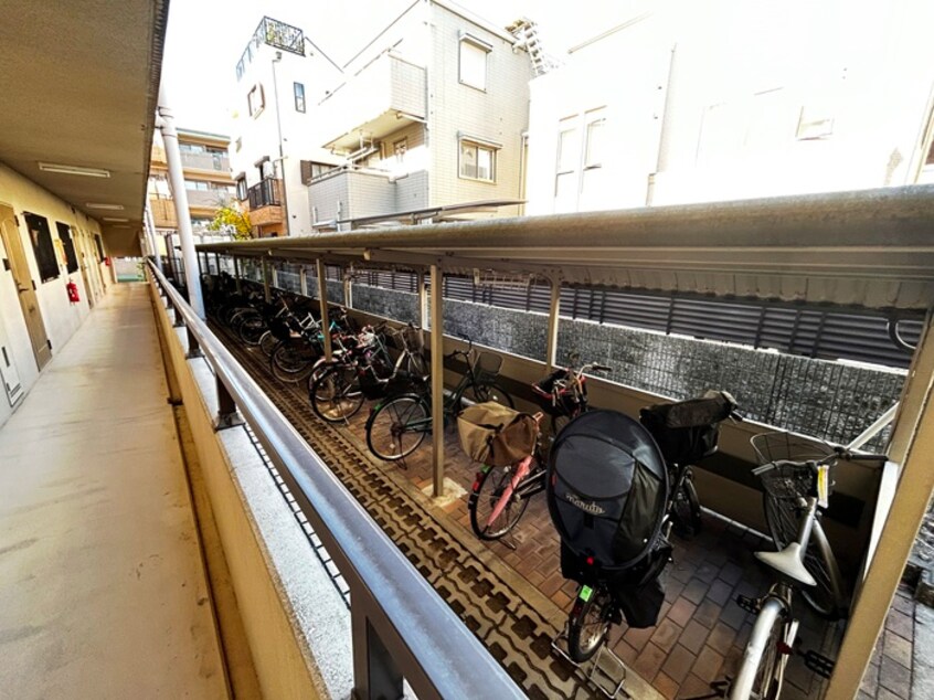 駐輪場 ル　ファール夙川