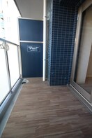室内からの展望 ﾌﾟﾚｻﾝｽ新大阪ｽﾄﾘｰﾑ(906)