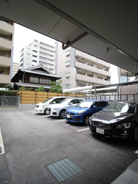 駐車場 MDI.J Esaka Court