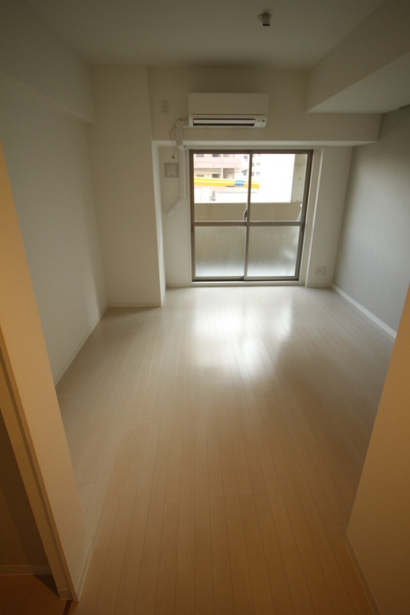 居室 MDI.J Esaka Court