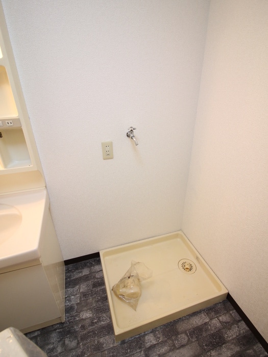 洗濯機置場 クレイドルコ－ト