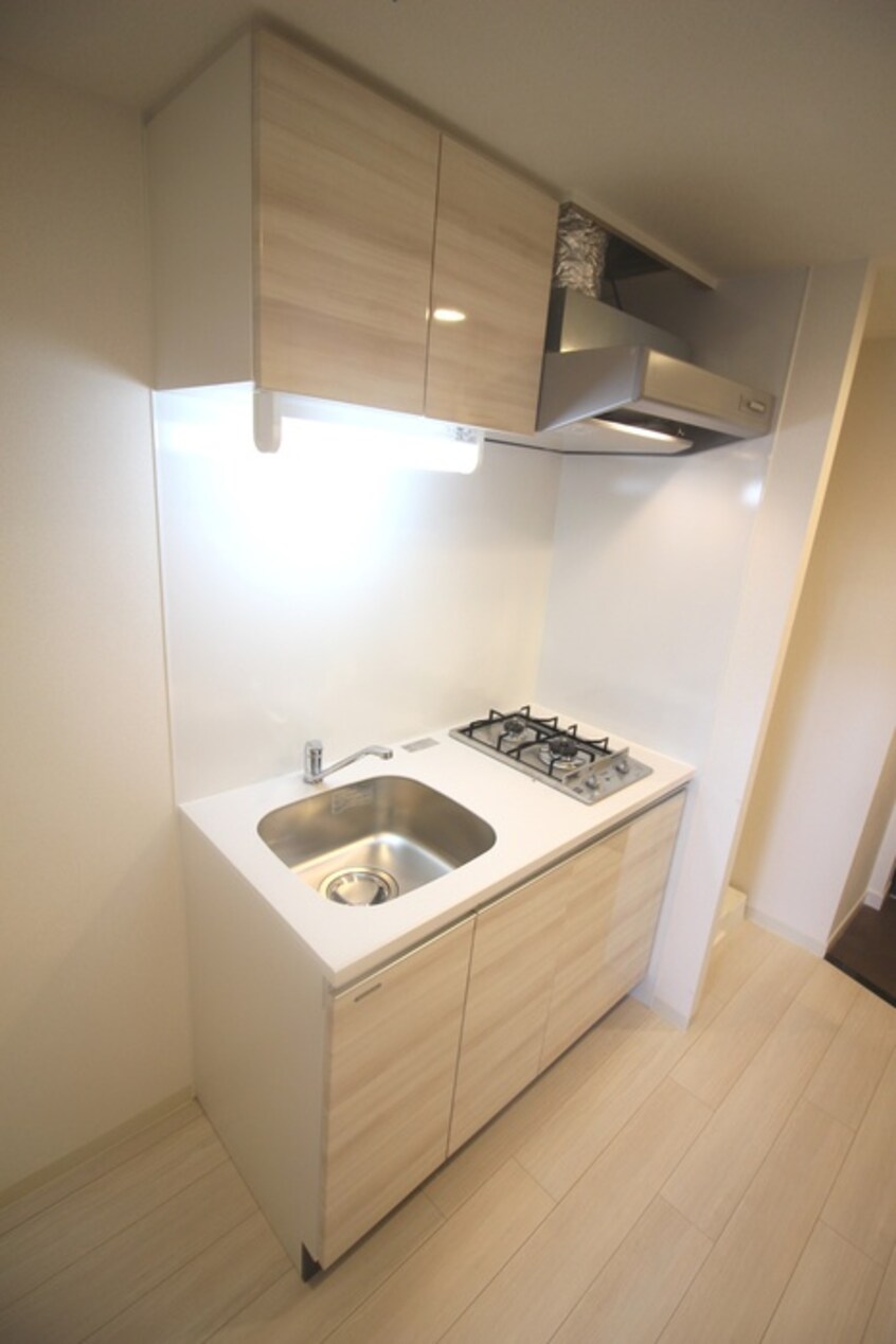 キッチン ﾌﾟﾚｻﾝｽ新大阪ｽﾄﾘｰﾑ(1001)