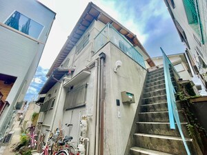 宝山町2戸1貸家