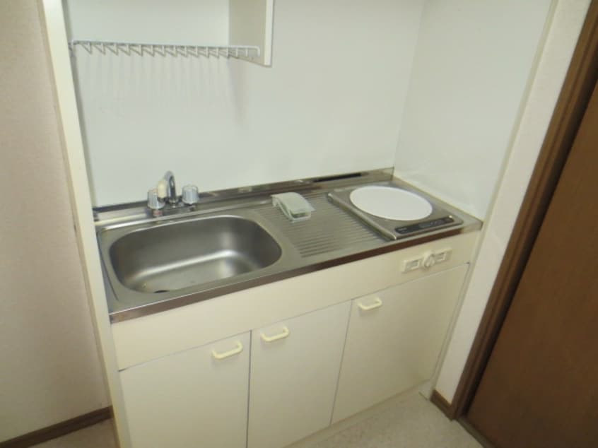 キッチン 岡田ハイツ