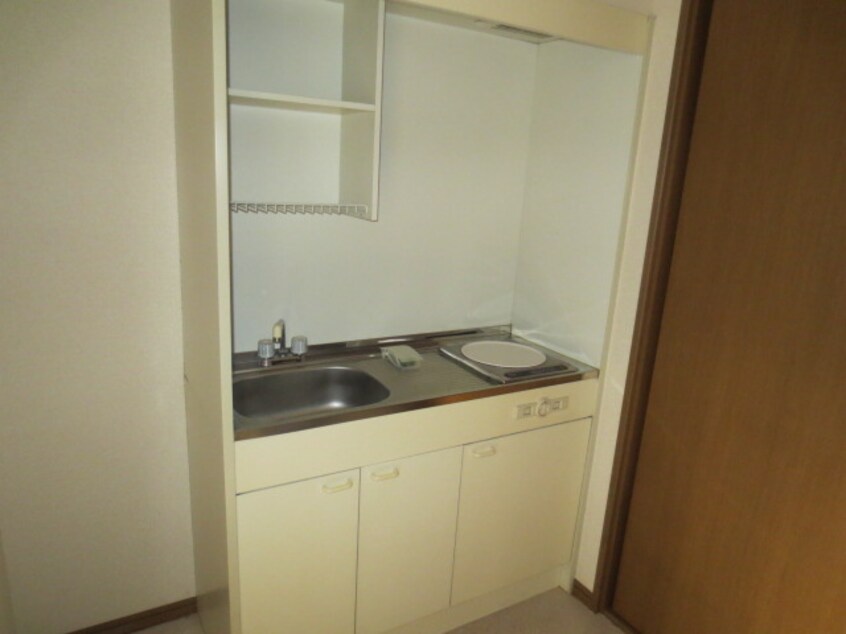 キッチン 岡田ハイツ