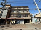 イツキマンションの外観