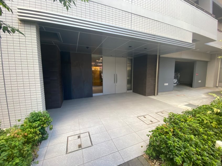 エントランス部分 ミュプレ江坂