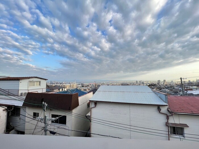 室内からの展望 リッチライフ箕岡通