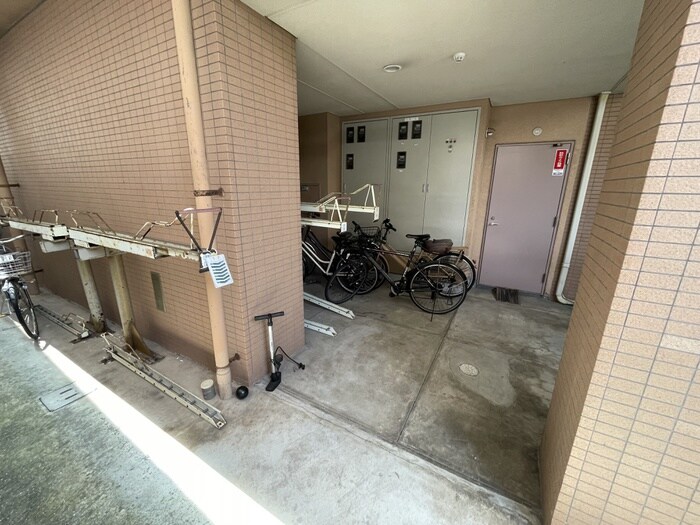 駐輪場 昴大明石