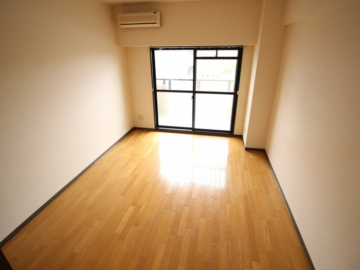 居室 ＲＯＯＭＳ　Ｏoｊｉ