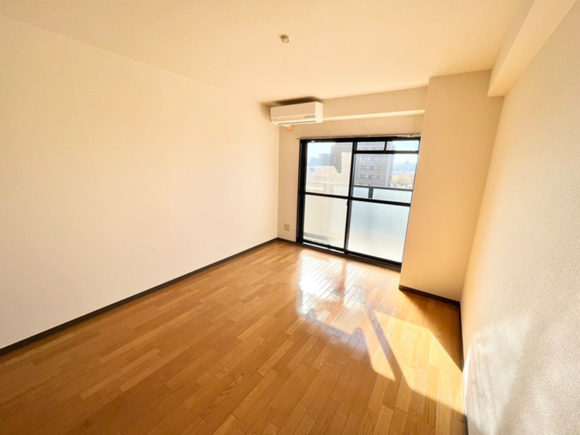 居室 ＲＯＯＭＳ　Ｏoｊｉ