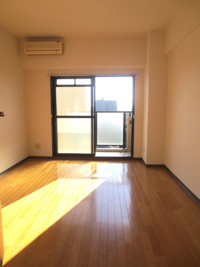 居室 ＲＯＯＭＳ　Ｏoｊｉ