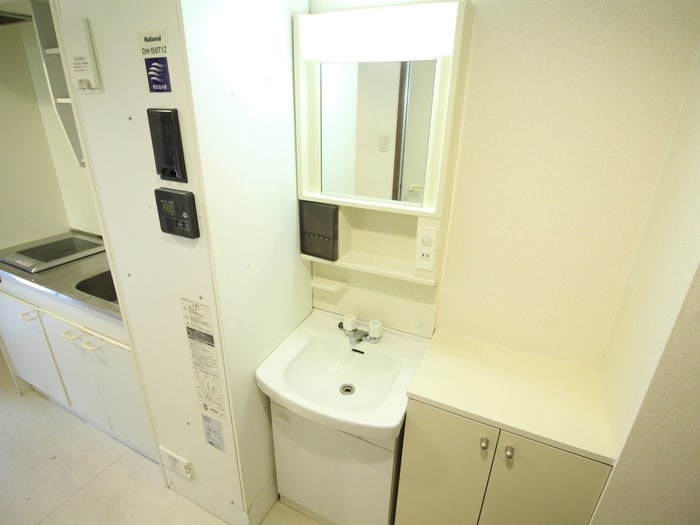 洗面 ＲＯＯＭＳ　Ｏoｊｉ