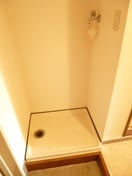 洗濯機置場 ＲＯＯＭＳ　Ｏoｊｉ