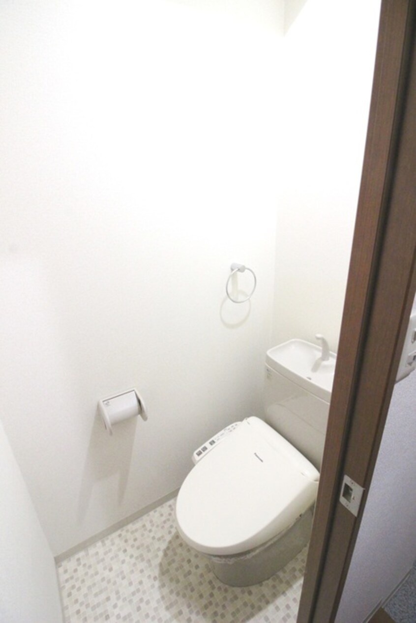 トイレ 第５アロ－ズ新大阪
