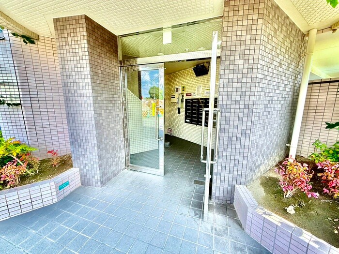 エントランス部分 シャンティ－長尾家具