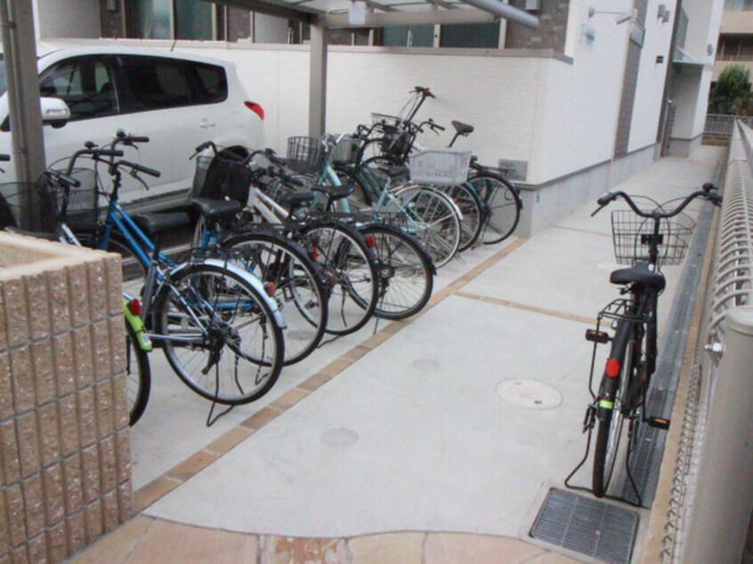 駐輪場 フジパレス塚口Ⅲ番館