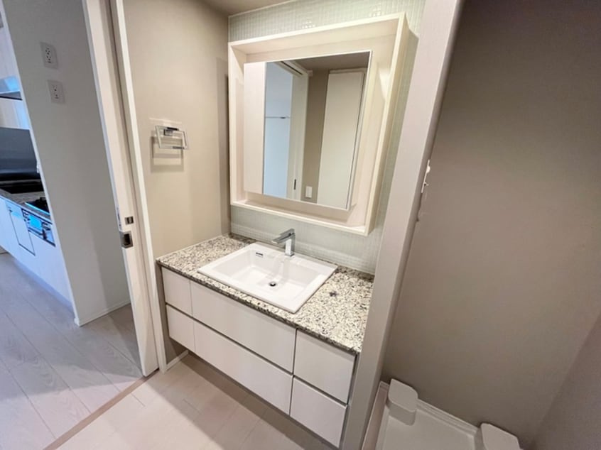 洗面 ｻﾞ･ﾊﾟｰｸﾊｳｽ神戸ﾄｱﾛｰﾄﾞ（1306)