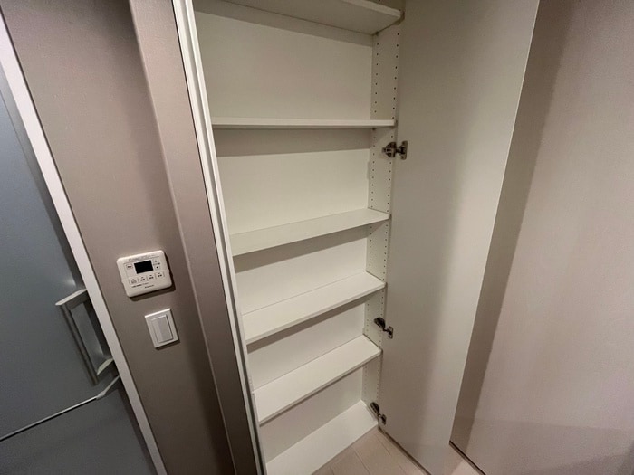 収納 ｻﾞ･ﾊﾟｰｸﾊｳｽ神戸ﾄｱﾛｰﾄﾞ（1306)