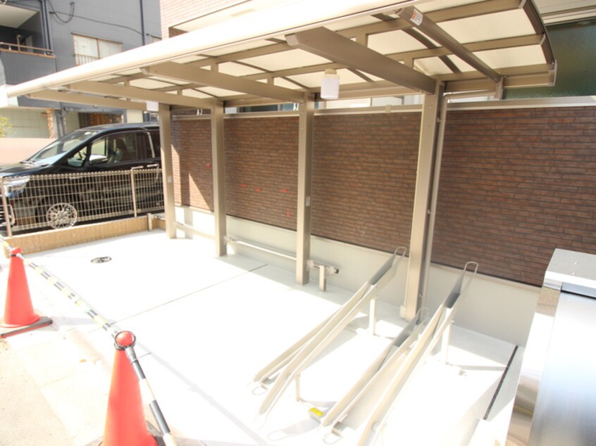 駐輪場 ﾌｼﾞﾊﾟﾚｽ阪急吹田駅南Ⅲ番館