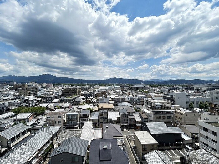 室内からの展望 マッケンジー東堀川