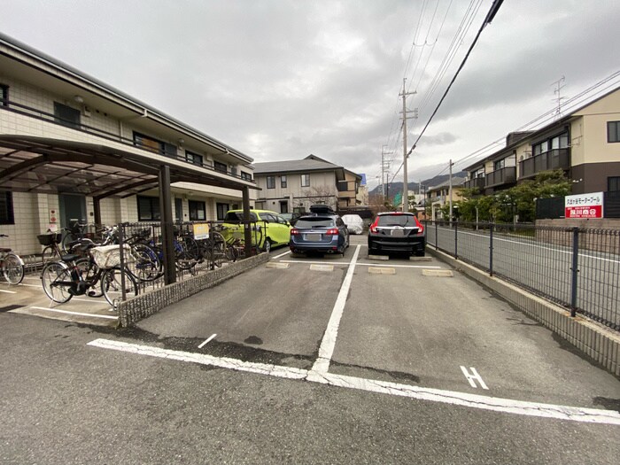 駐車場 倉田メゾン