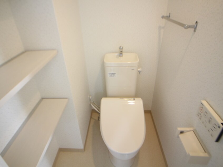 トイレ ソアーヴェ三国ヶ丘