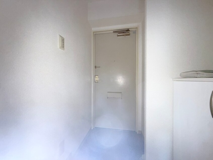 玄関 ソアーヴェ三国ヶ丘