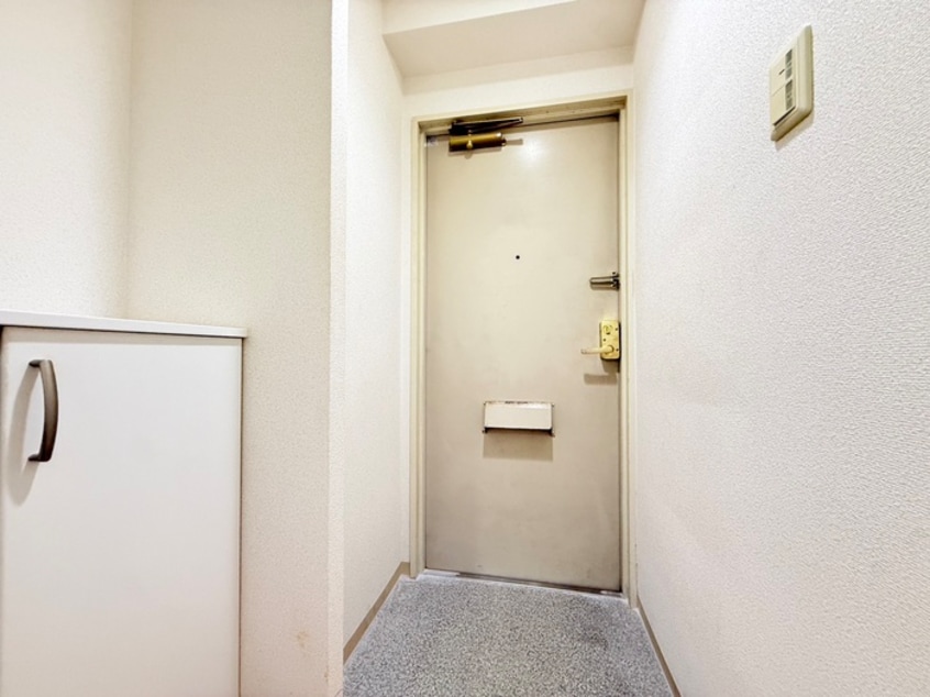 玄関 ソアーヴェ三国ヶ丘