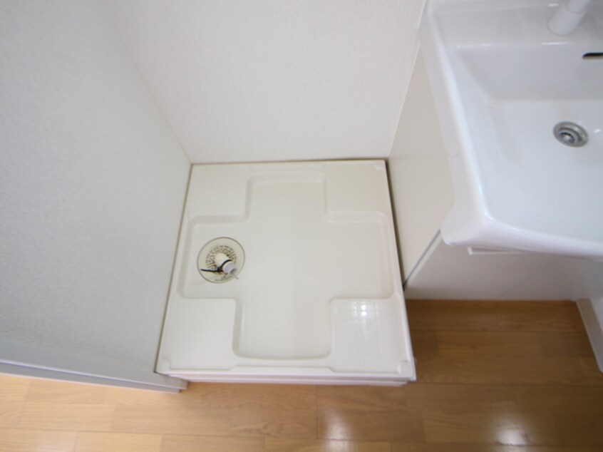 洗濯機置場 ソアーヴェ三国ヶ丘