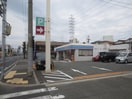 ローソン(コンビニ)まで200m ラ・ヴェリタ武庫川