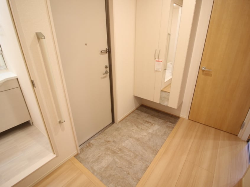 玄関 ソフィアコート鳥飼　Ｂ棟