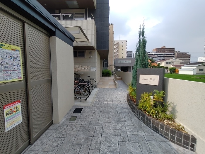 エントランス部分 グロリア江坂