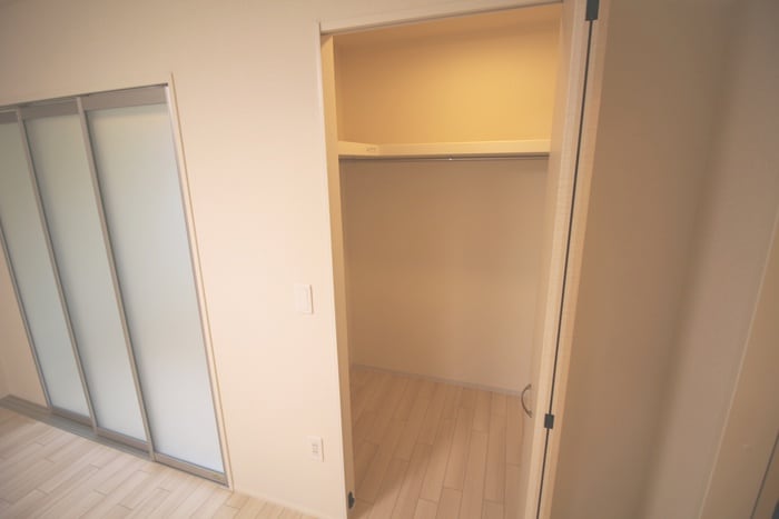 収納 アルバ西岡本