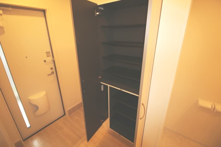 靴箱 アルバ西岡本