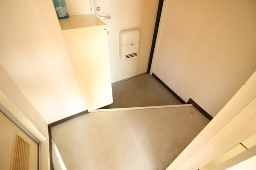 玄関 エステ－トＧＥＮⅠ