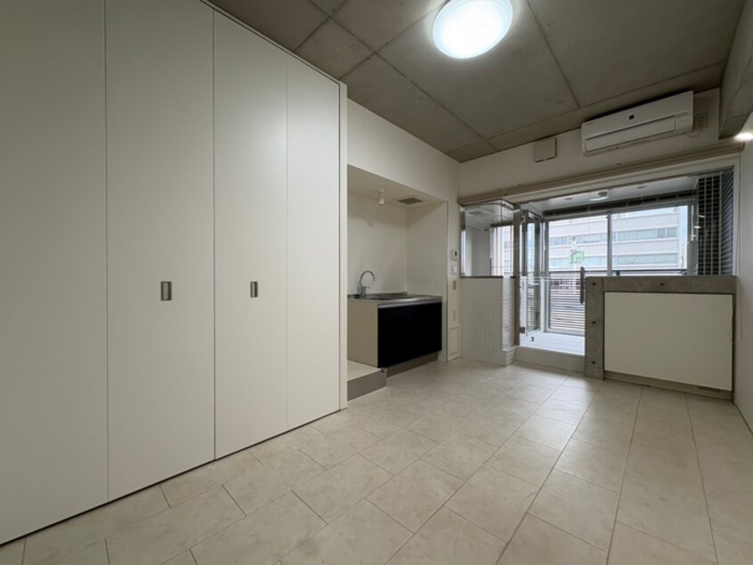 居室 ラ・ヴェゾン兵庫アルバ－ノ